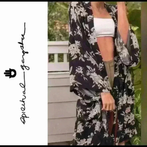 Spiritual gangster Maya Kimono cover up robe One size - Picture 2 of 10